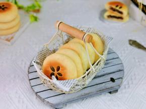 这样日式红豆包就做好啦！