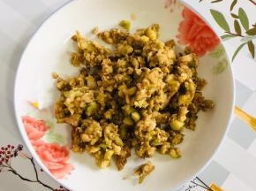 四个茄子脱水后就只剩下这么一点点了！