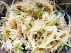 拌匀入味即可食用