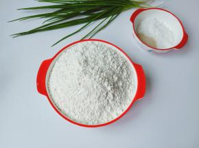 选择新鲜的香葱葱香味更香。