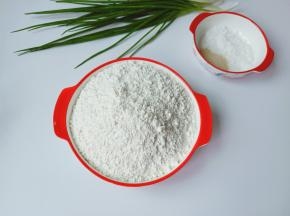 选择新鲜的香葱葱香味更香。