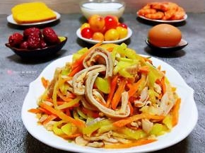 开开心心吃好每一餐是对自己最好的奖励