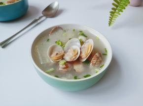 汤汁鲜美，令人食指大动啊！