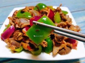 青椒入口清新爽口