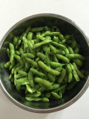 捞出沥干水分备用！



