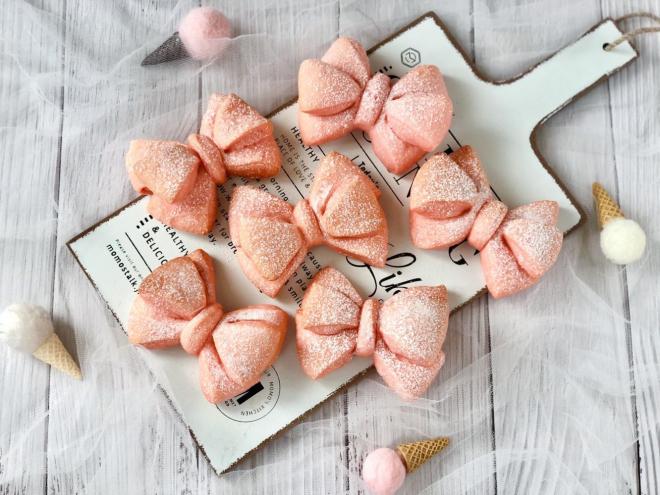 软萌可爱的蝴蝶结面包，不用模具就能做