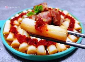 山药如泥入口即化混搭着剁椒的香辣口感超级完美