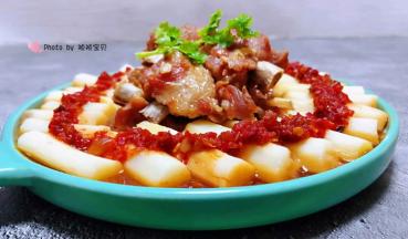 香菜叶摆在排骨上面瞬间颜值爆棚