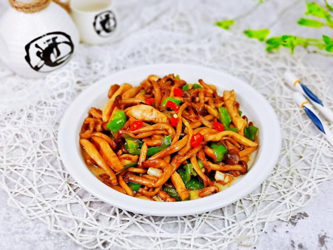 海鲜菇青椒炒鱿鱼