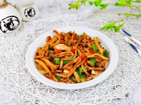 简单快手小炒。