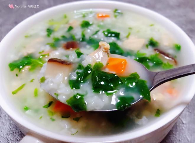 鸡腿香菇芹菜粥