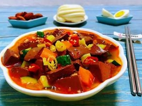 搭配小花卷和鸡蛋、坚果一起吃味道一级棒