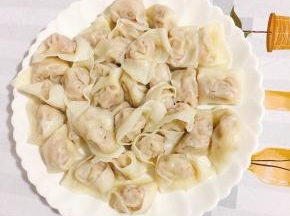 我家宝宝不吃辣椒，这是给她们留的，直接吃也很美味哦！