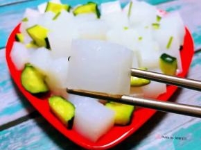 凉粉入口即化特别爽滑