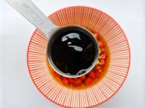 1勺蚝油。