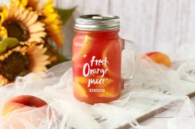 自制水蜜蟠桃西瓜气泡水，清爽又甜蜜