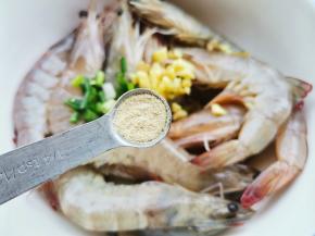 加1小勺胡椒粉，