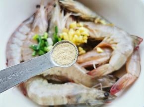 加1小勺胡椒粉，