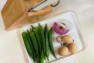 准备好需要的食材。