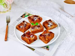 撒上椰蓉，味道更好呦。