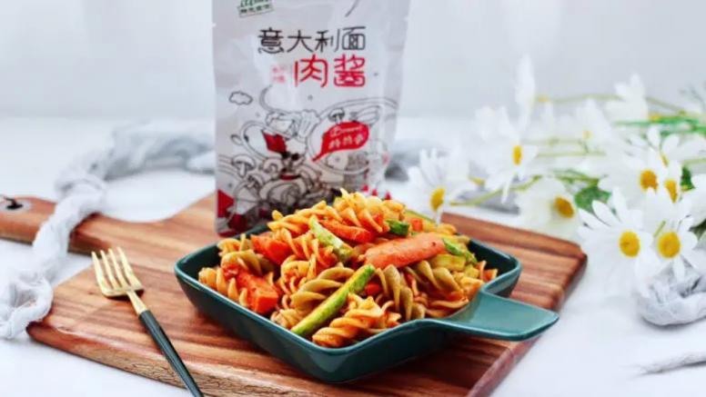 快手黄瓜火腿意面