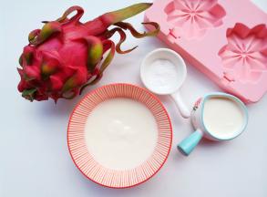 准备好所有食材。