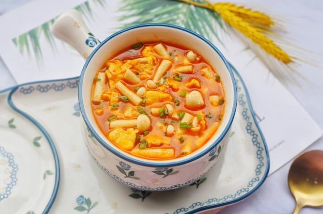 番茄菌菇鸡蛋汤