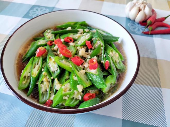 蒜香蚝油秋葵