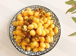 泡好的麻豆咸鲜麻，拿来下酒佐餐都特别好吃！