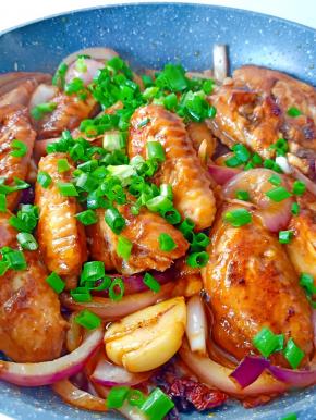 撒点葱花提香。