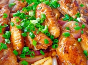 撒点葱花提香。