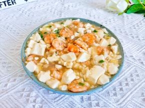 滑嫩的豆腐好吃的停不下来。