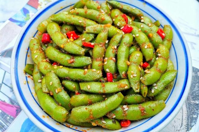 酸辣爽脆的的凉拌毛豆