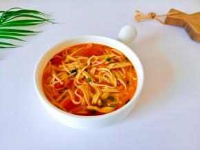 汤汁拌饭是一绝。