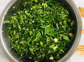 拌匀腌制半小时左右！