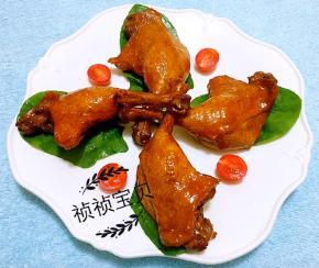 超级好吃的酱鸭腿感觉一个没吃过瘾不过要实行光盘行动就等下次再吃哦