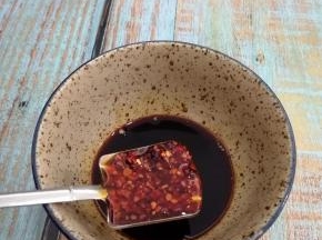 加入辣椒油