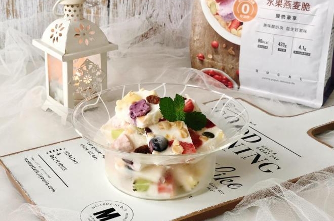 家庭版炒酸奶，有冰箱就能做，超级好吃！