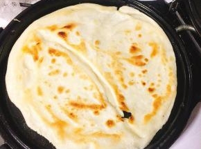 烙至饼两面金黄色就可以了！