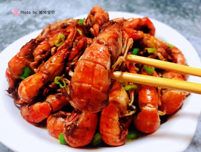 辣爆蝼蛄虾