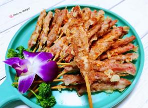 小牛肉串入口外酥里嫩让人回味无穷