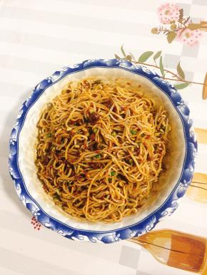 翻拌均匀即可开吃啦！