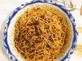 翻拌均匀即可开吃啦！