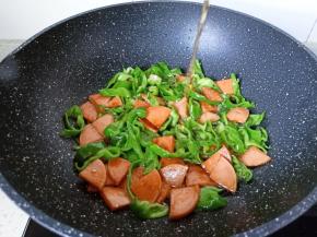 加一点点的料酒。