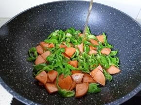 加一点点的料酒。