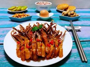 好吃的美味会给你带来愉悦的心情噢