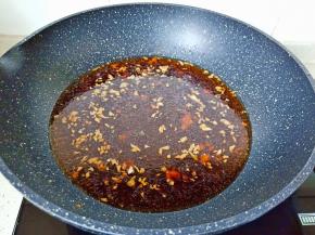 加入一碗清水。