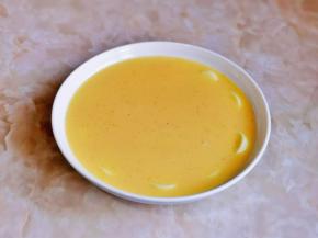 蛋液一定要过细筛不可以省略。