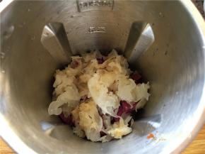 紫薯、银耳放进迷你豆浆机Uringo里