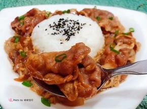 肥牛入口香浓四溢绝对是米饭杀手